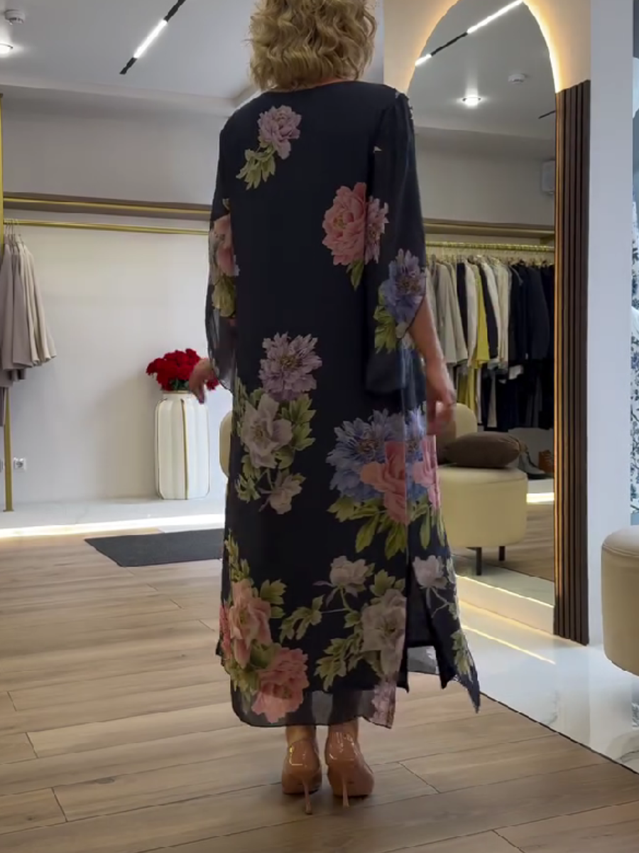 Egy egyedi maxi ruha virágmintával