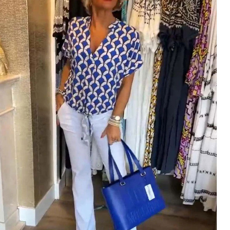 đLezser, rövid ujjĂș V-nyakĂș felsĆ