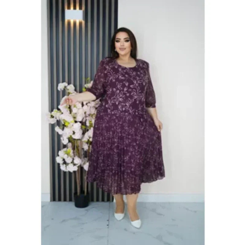 Kerek nyakú, 3/4-es ujjú, mintás maxi ruha