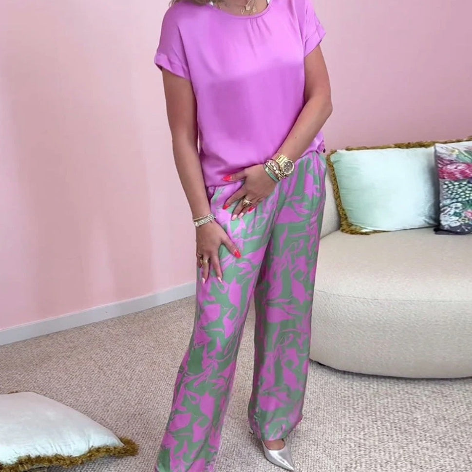 đăS-4XLăđKĂ©trĂ©szes szett - kerek nyakĂș felsĆ Ă©s bĆ szĂĄrĂș, mintĂĄs nadrĂĄg