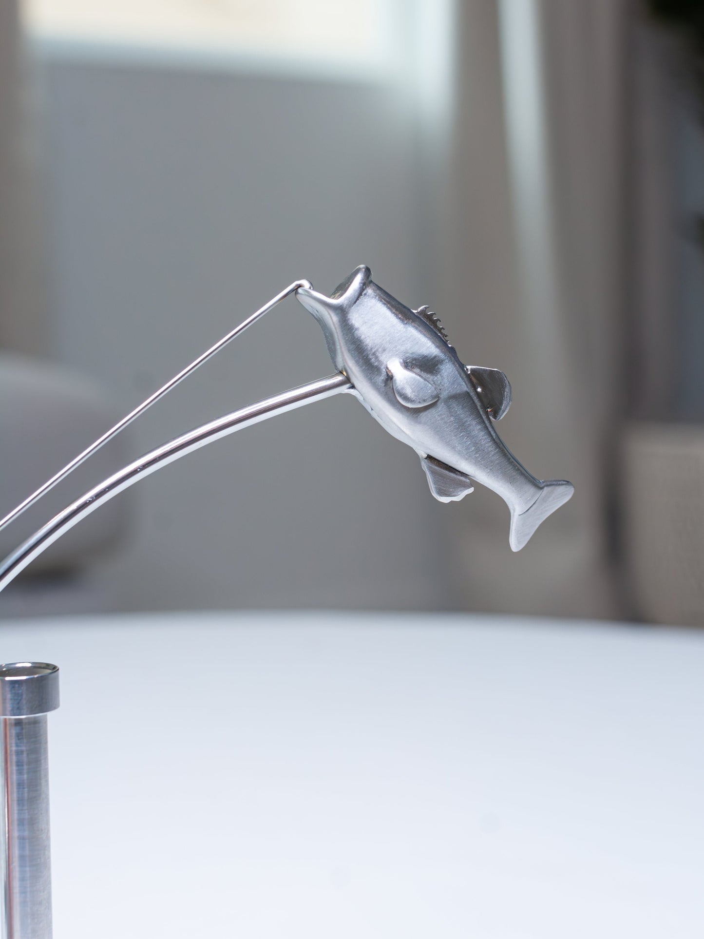 🔥🎣 Egyensúlyozó halász szobor