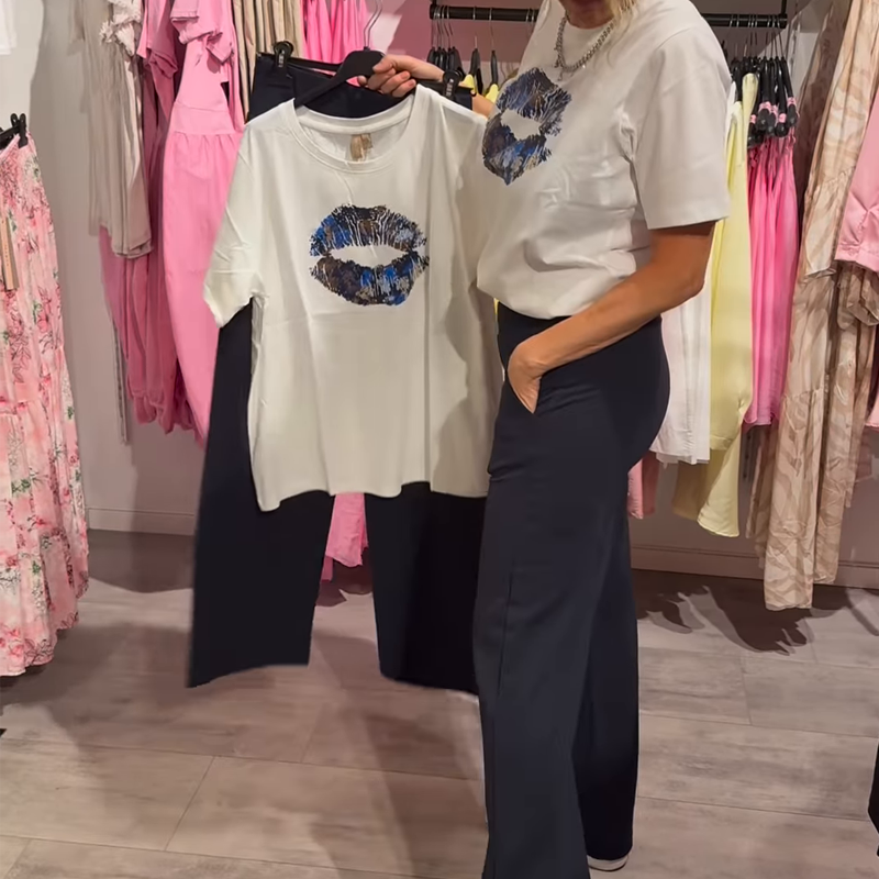 Női kétrészes szett mintával, felsővel és nadrággal