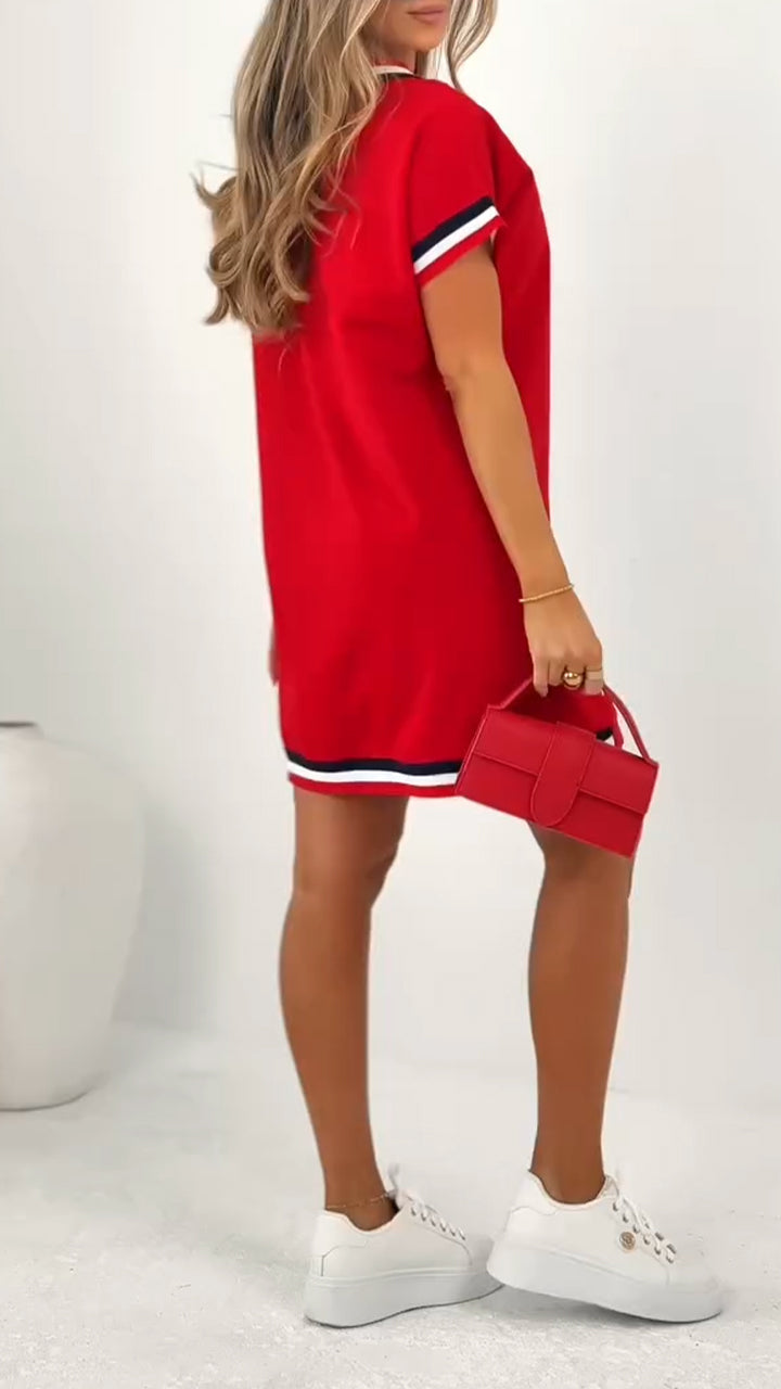 Női lezser ruha kontrasztos szegéllyel