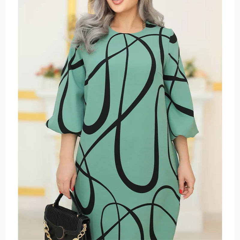 🌸 Mintás ruha kerek nyakkal és hétnegyedes ujjakkal