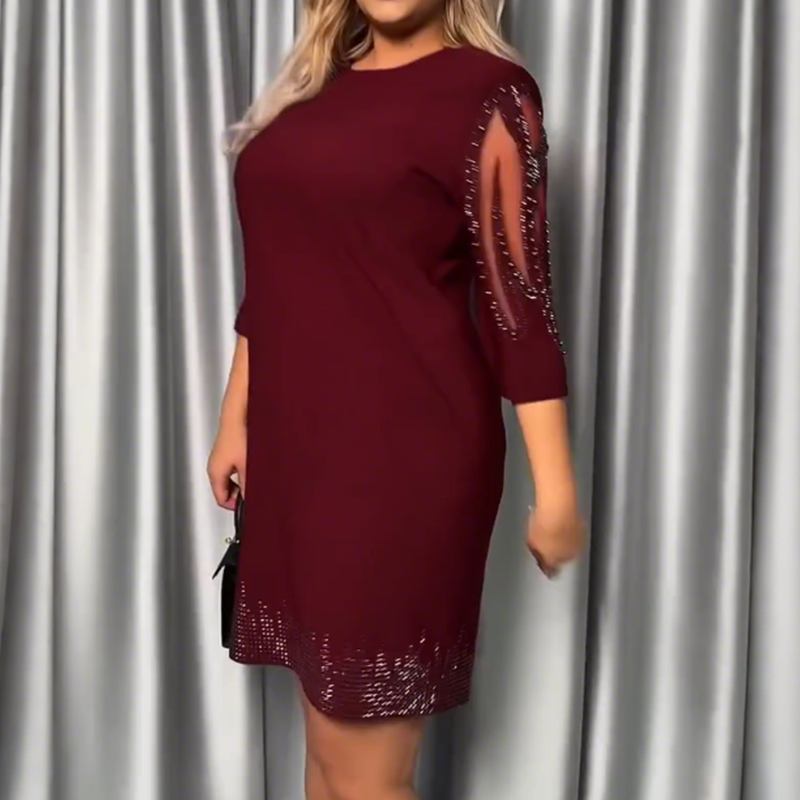 ✨Hétnegyedes ujjú, strasszos csipkével díszített ruha