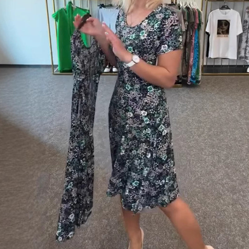 Női lezser ruha virágmintával a nyak körül